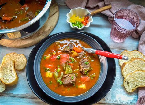 Ungarische Gulaschsuppe Mit Kartoffeln Kochen Aus Liebe