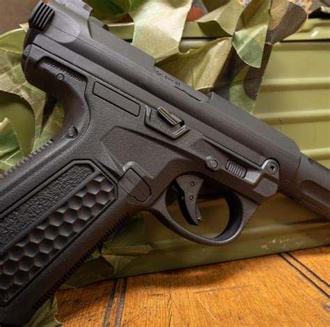 The Best Airsoft Pistols: A Short Guide - MiR Tactical