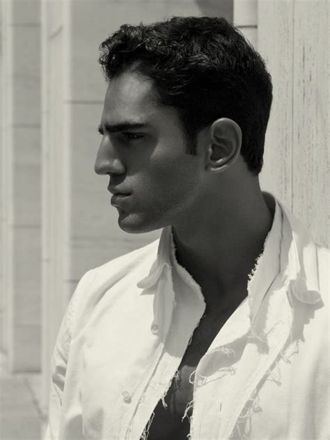 Mode Masculine, Greek Nose, Side Portrait, Face Profile, Profile View ...