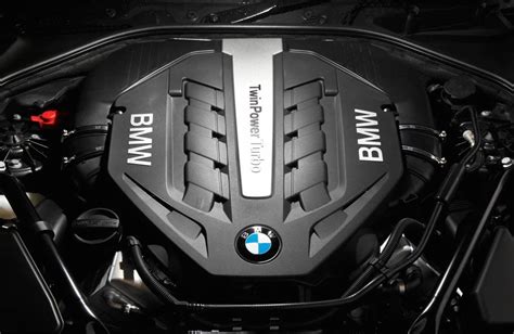 Jaguar Land Rover to adopt BMW V8 engines - report | PerformanceDrive