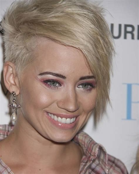 25 Asymmetrical Short Hairstyles To Grab Everyones Attention Hairdo