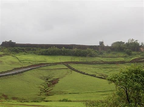 Ratnadurg Fort, Ratnagiri - Timings, History, Best Time to Visit