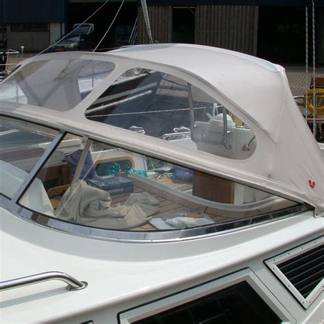 Boat Windscreens Windows And Glass Marine Fgw Safety Glass