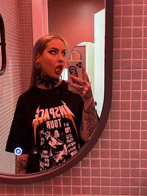 DariaMilk Слив nude фото стримерши с Boosty Голая Дарья Милк без