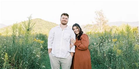 Taylor Ann Doss And Brett Bakers Wedding Website The Knot