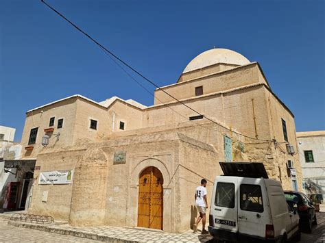 Kairouan mosque view | CheckinAway