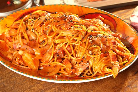 Spaghetti Al Salmone Con Guanciale Una Ricetta Piena Di Gusto