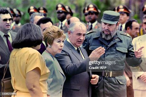 396 Fidel Castro Wife Stock Photos, High-Res Pictures, and Images ...