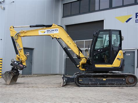 Rent From Compact Excavator Yanmar Vio A Oilquick Weight To