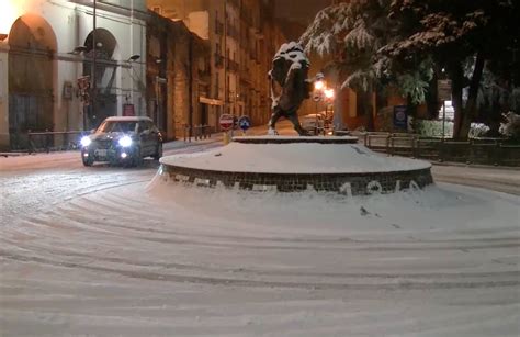 Ancora Neve A Potenza Scuole Di Nuovo Chiuse Trmtv