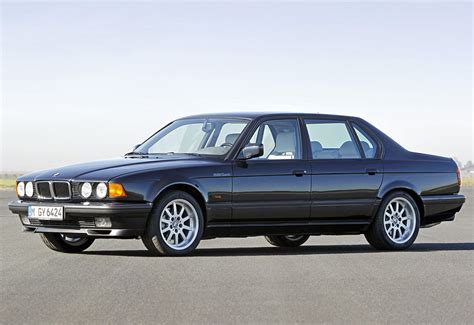 1987 Bmw 750il E32 Price And Specifications