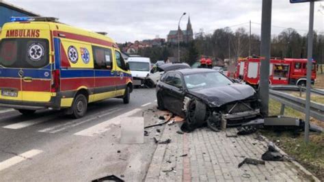 Kolejne zderzenie na tym samym skrzyżowaniu Pogórze24 pl