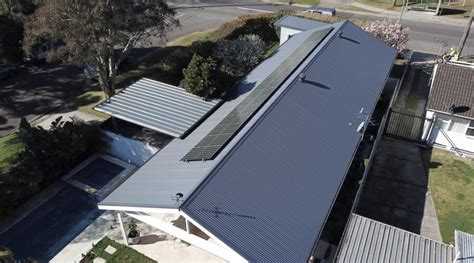 Metal Roofing Vs Traditional Roofing Iconic Metal Roofing