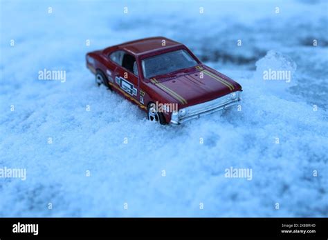 Hot wheel Fotos und Bildmaterial in hoher Auflösung Alamy