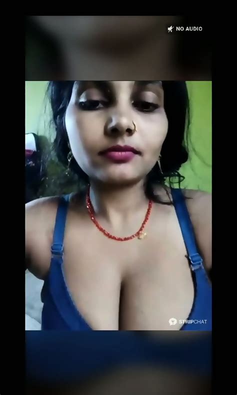 Indian Hot Stripchat Cam Slut Hot Show