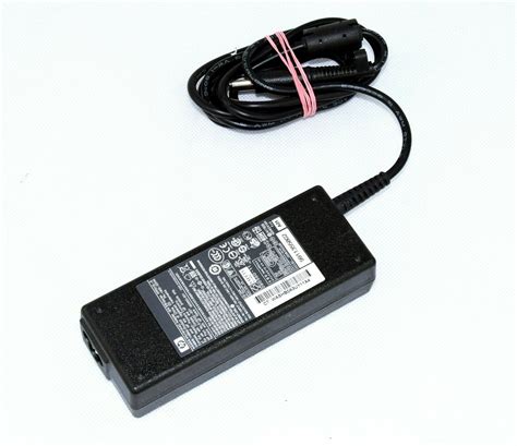 Original HP Ladegerät Laptop AC Adapter Netzteil 519330 001 463955 001