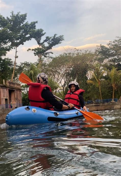 Wisata Seru Bersama Keluarga Dengan Suasana Sejuk Di Kaki Bukit Pancar