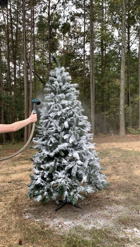 How to flock an artificial christmas tree – Artofit