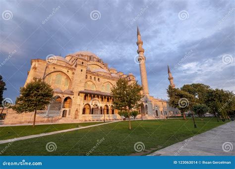 Suleymaniye Mosque, Istanbul, Turkey Stock Photo - Image of islamic, morning: 123063014