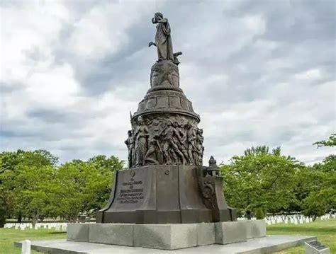 Trump Appointed Judge Halts Removal Of Confederate Monument At