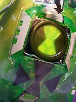 Almanaque Ben 10 Omniverse Collection 2013 Omnitrix Touch V 2