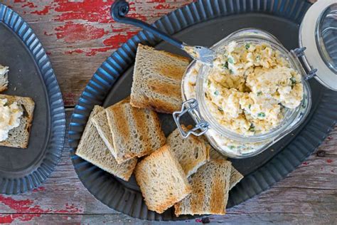 Jalapeño Cheese Spread Recipe · Nourish And Nestle