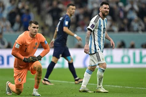 Slobodna Dalmacija Messi Otkrio Kako Se Pripremao Za Livakovi A