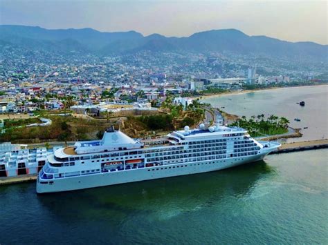 El Crucero Silver Shadow Arriba A Acapulco Con Un Total De