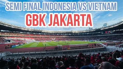 Nonton Pertandingan Sepakbola Indonesia Vs Vietnam Piala AFF Di Stadion