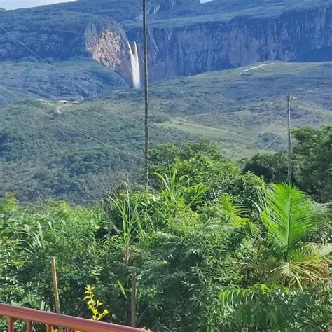 Linda Pousada Proximo A Cachoeira Do Tabuleiro Terrenos S Tios E