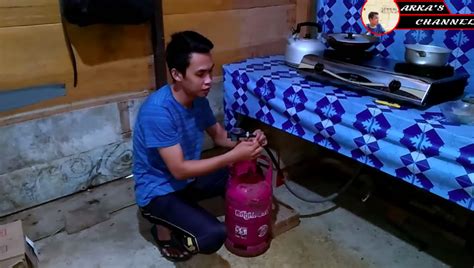 Tak Usah Diganjal Karet Gelang Ini Trik Atasi Tabung Gas Bocor Cukup