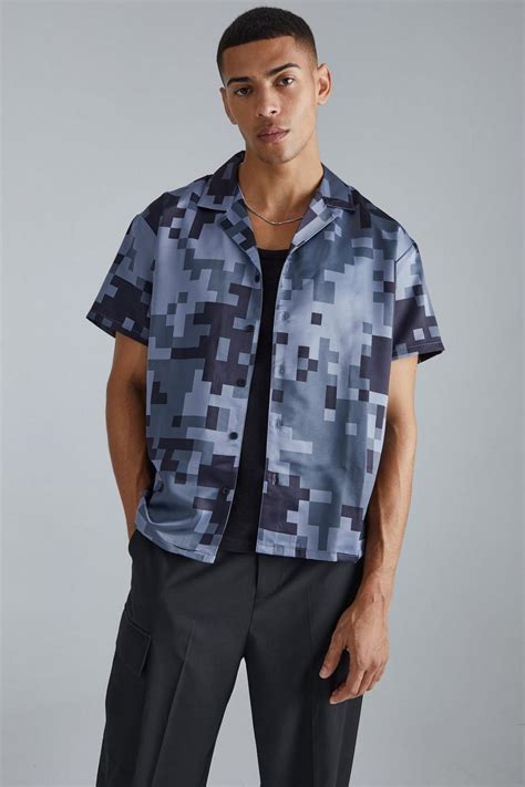 Short Sleeve Boxy Satin Glitch Shirt Boohoo Usa