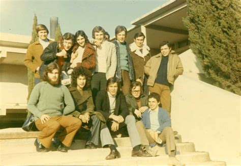 Photo De Classe Dessinateur De 1972 Lycée Jean Perrin Copains Davant