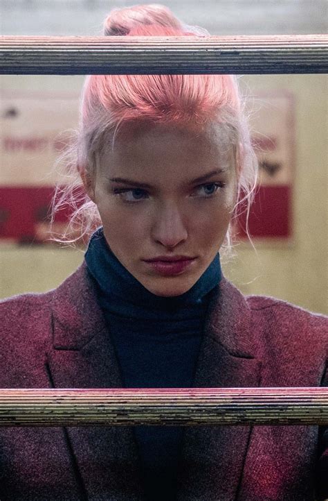 Anna Official Trailer 2019 Sasha Luss Cillian Murphy Helen Mirren Artofit