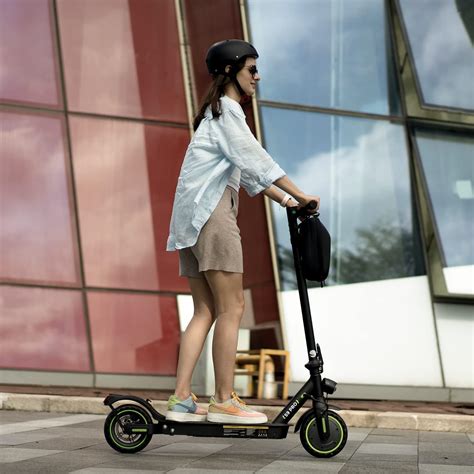 Isinwheel Electric Scooter Miles Mph Max Ver Miles