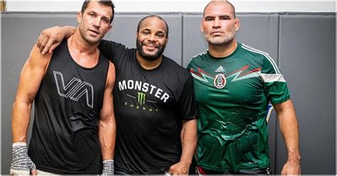 Daniel Cormier Plans to "Smash" Stipe Miocic Using Heavy Wrestling ...