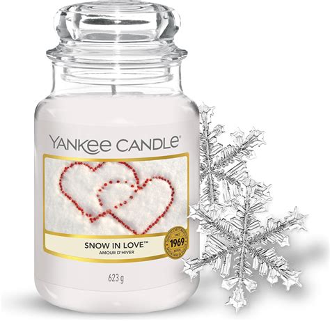 Amazon de Yankee Candle Duftkerze im Glas groß Fluffy Towels