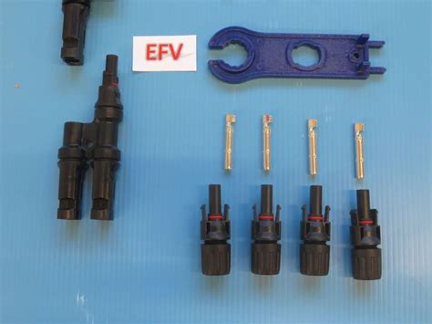 MC4 Y Verteiler 2 Fach Starr Inkl 4 Stück MC4 Stecker SET Kaufen auf