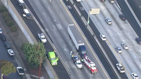 Southbound Lanes Of 405 Freeway Reopen In Lawndale After Fatal Crash Ktla