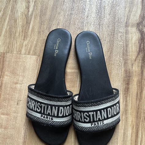 Christian Dior Sliders 100 Authentic No Box Depop