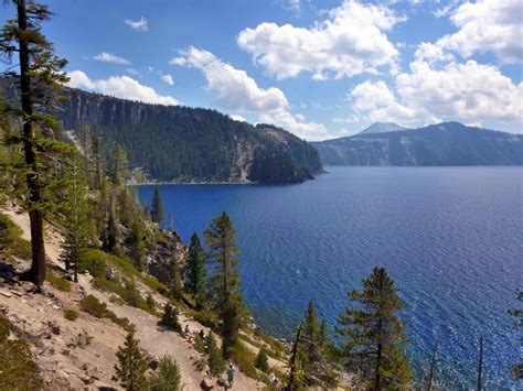 American Travel Journal: Cleetwood Cove Trail - Crater Lake National Park