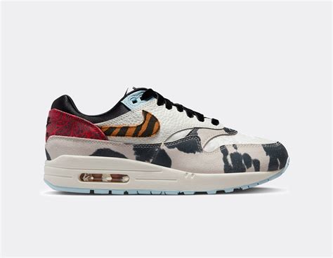 Nike W Air Max Great Indoors Tiger Swoosh Cow Print Fd