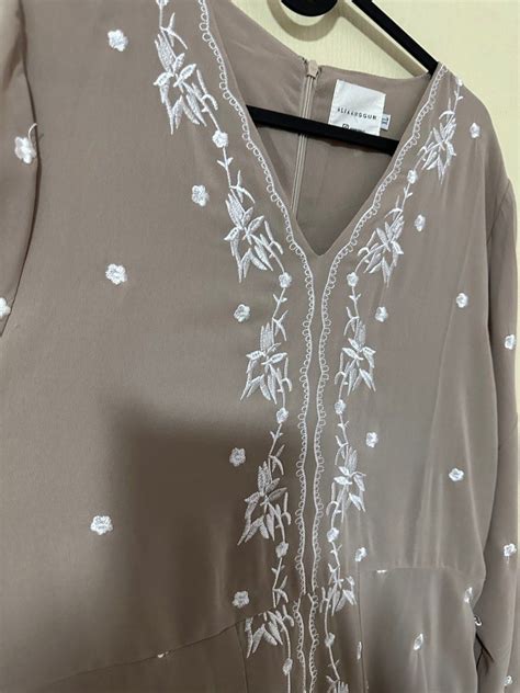 Alia Anggun Nude Embroidery XL Women S Fashion Dresses Sets Dresses On Carousell