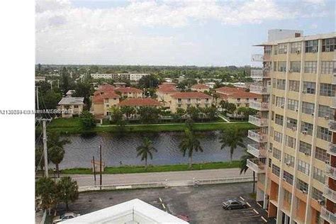 Ne Th St Apt North Miami Beach Fl Mls A