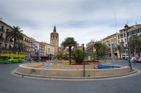 Grezzi abre la puerta a que la EMT también gestione el parking de la