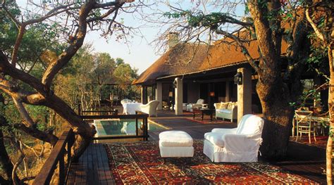 Top 15 Best African Safari Lodges - Luxury Edition