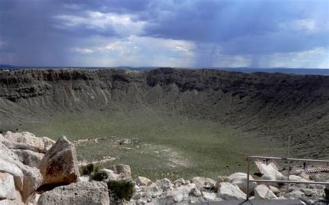 Meteor Crater in Winslow, Arizona - Kid-friendly Attractions | Trekaroo