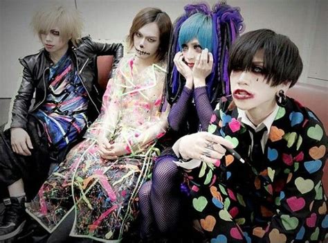 Pin By Banana Banana On V Visual Kei Takashi Jrock