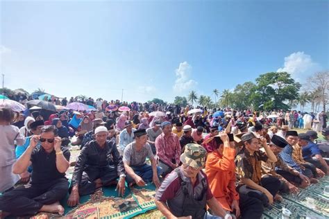 Ini Pantun Warga Rempang Batam Yang Menolak Relokasi Kepri Post