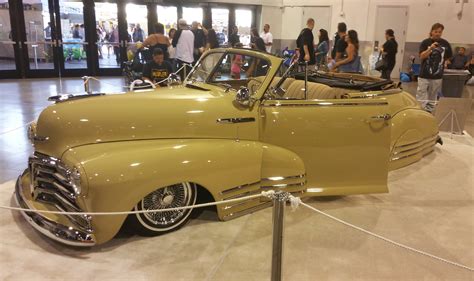 Lowrider Super Show – Gunthers Supply And Goods